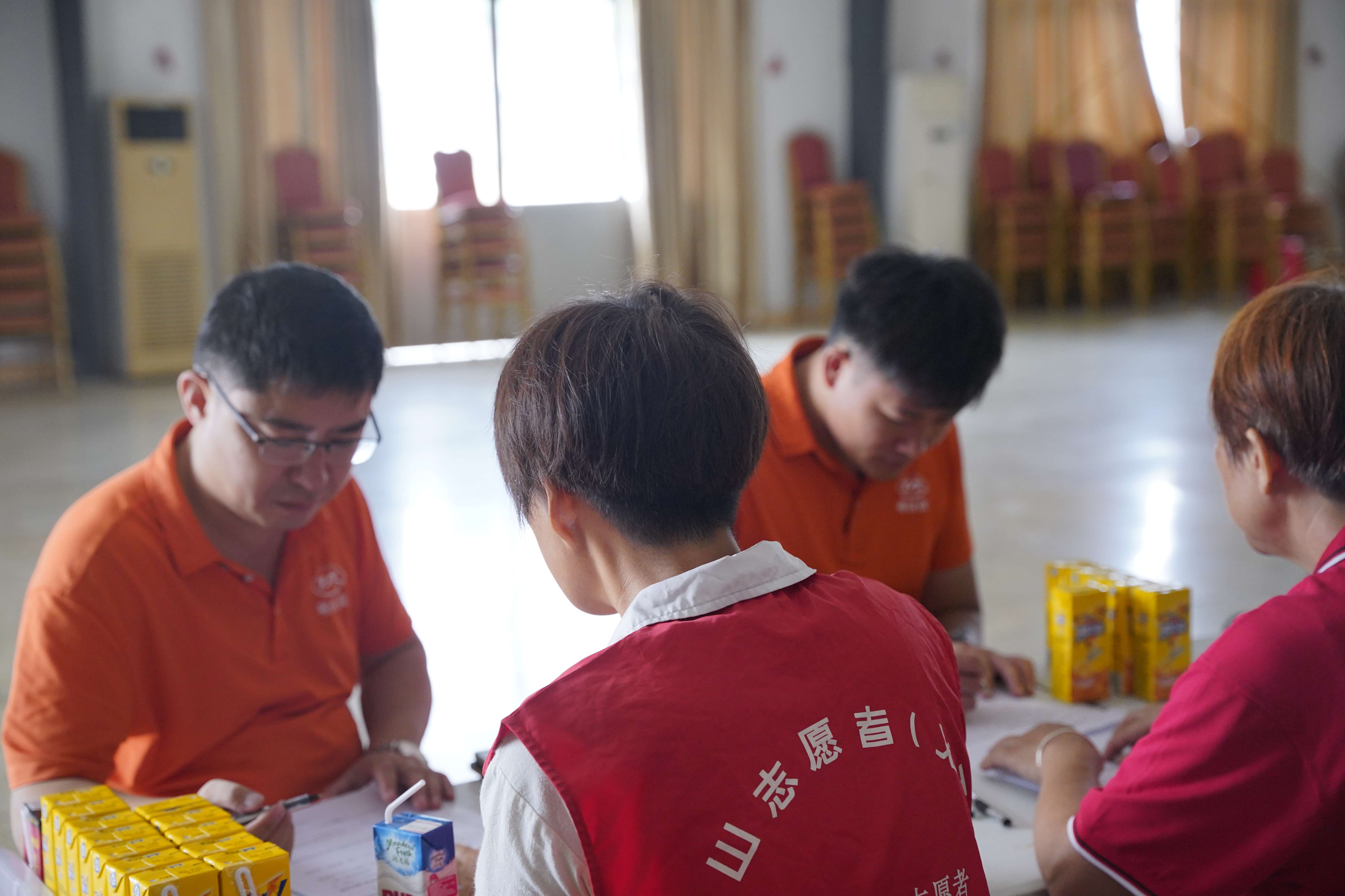 熱血行動(dòng)，傳遞愛心丨禪誠電纜組織公益獻(xiàn)血活動(dòng)